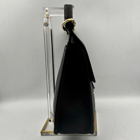 Vintage Coach Willis Bag | Style 9927 | Black Leather 1990s Crossbody Purse - Picture 5 of 10